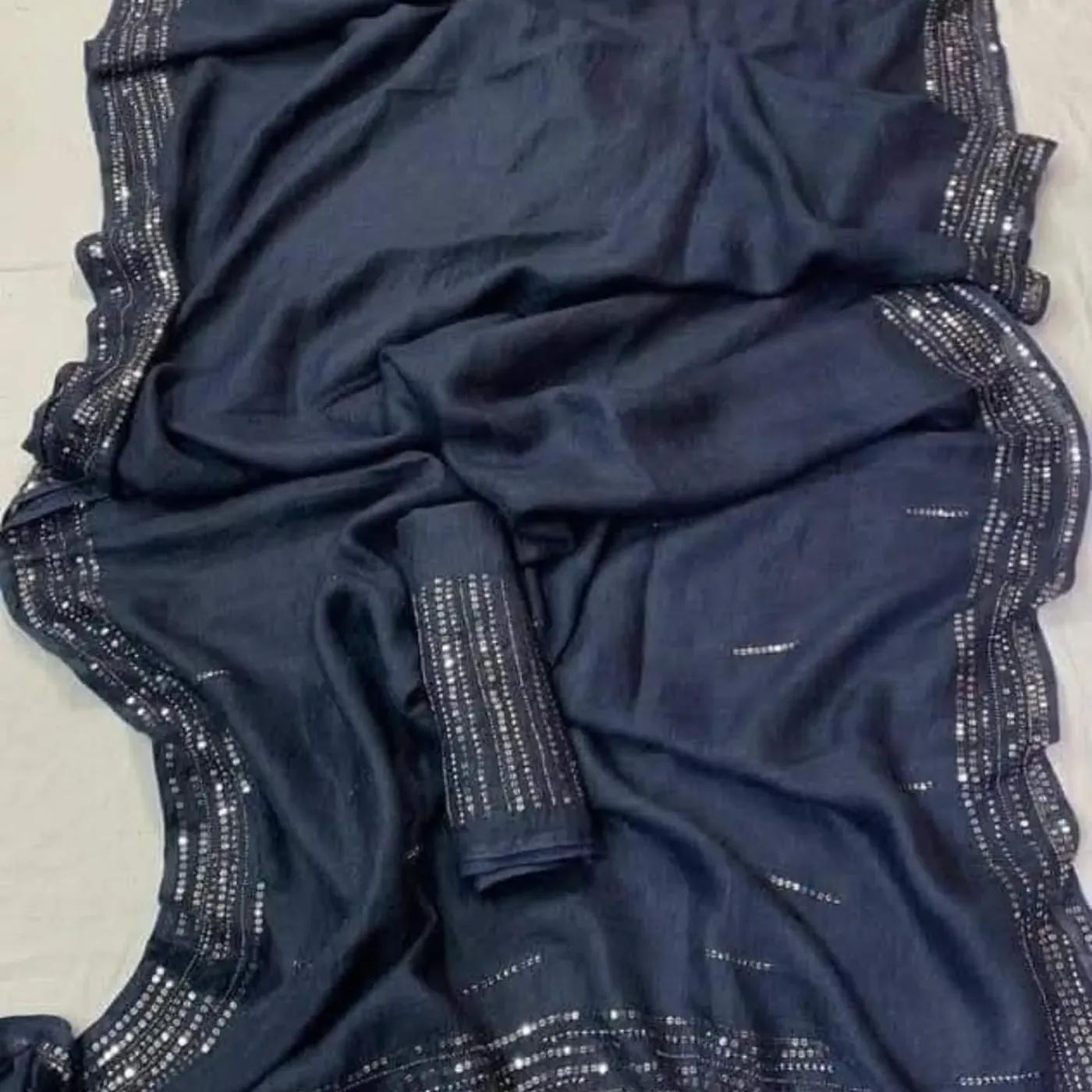 Linen with silver sequence, photo 3