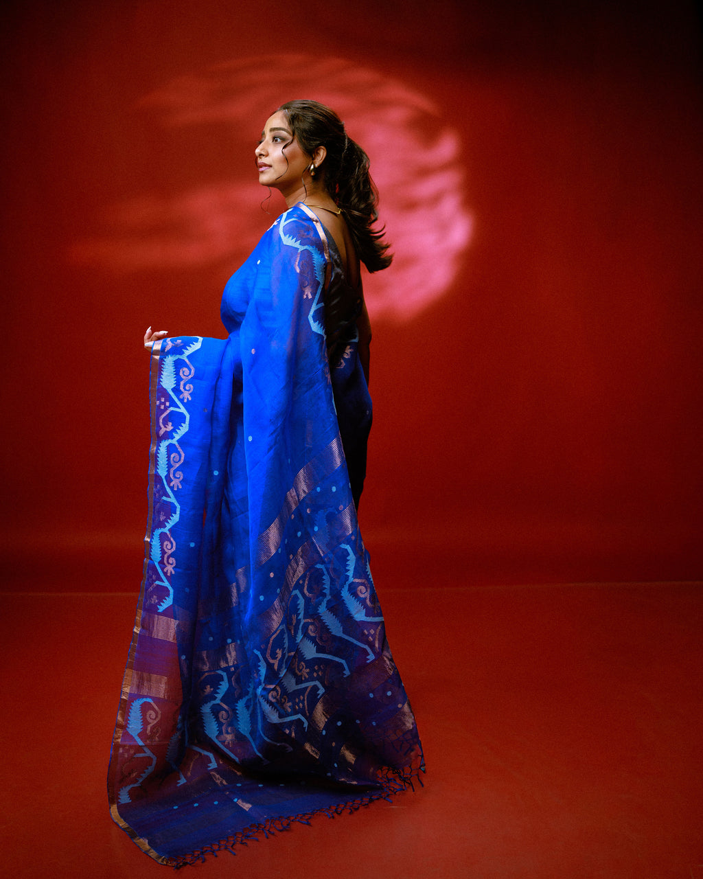 Jamdani Silk-Linen with Needlework Saree