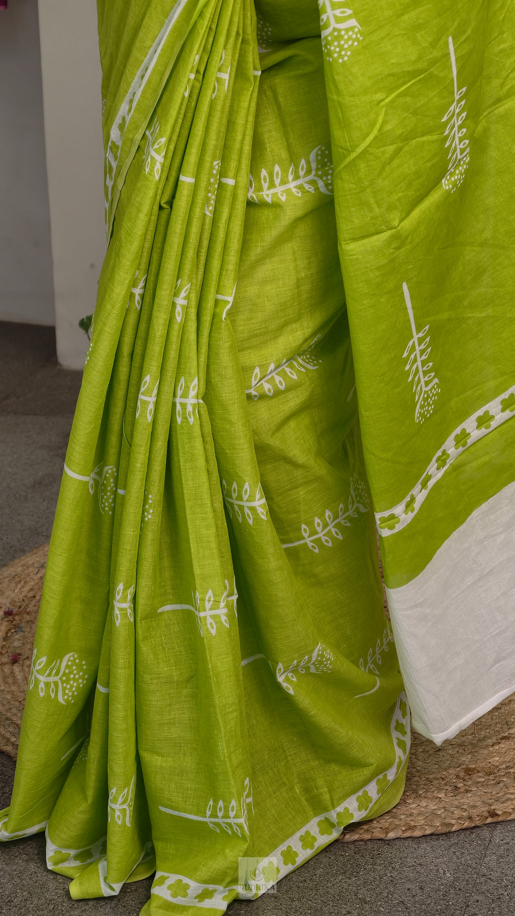 Soft cotton saree - lime green
