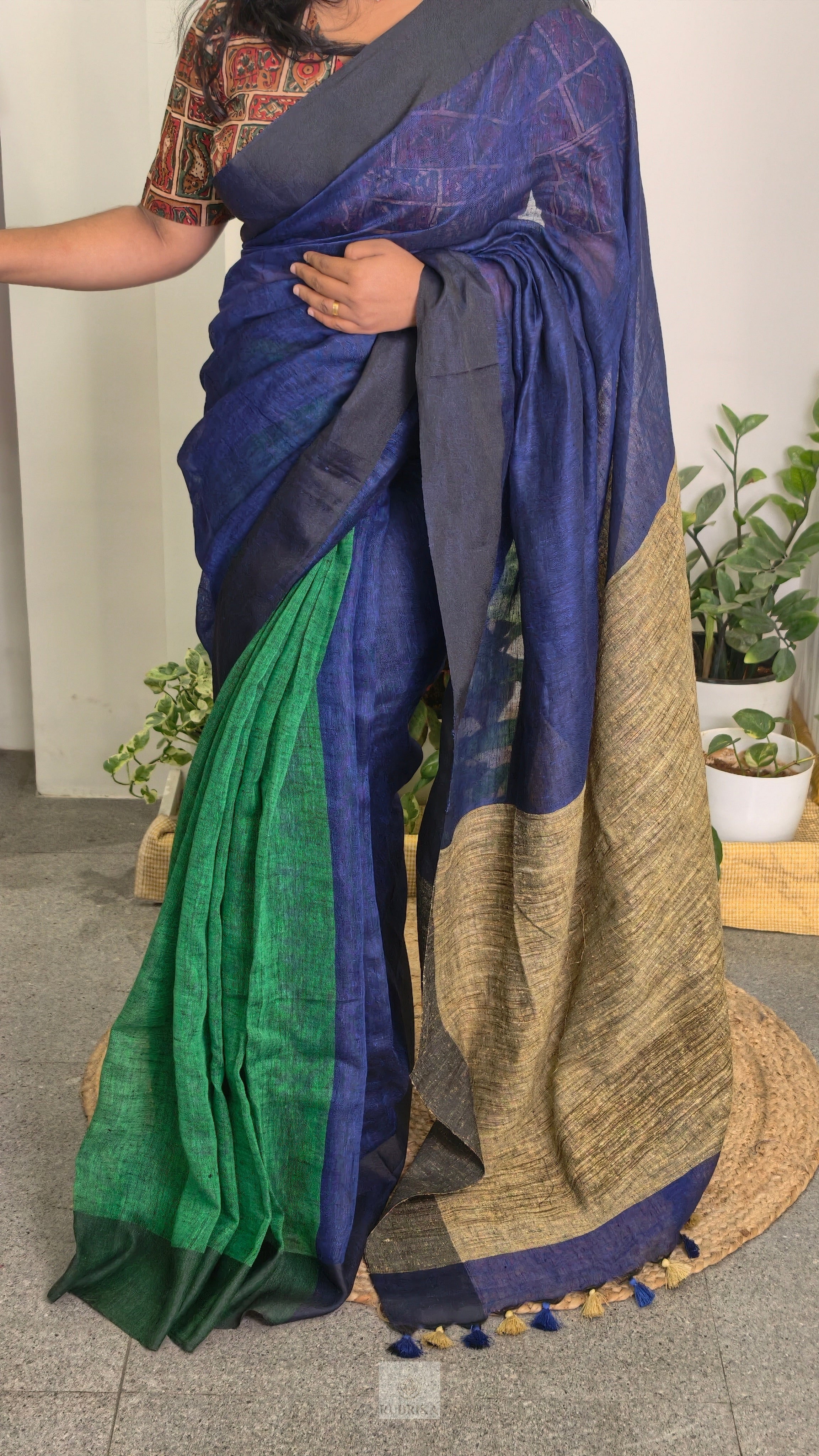 Dual tone linen by linen