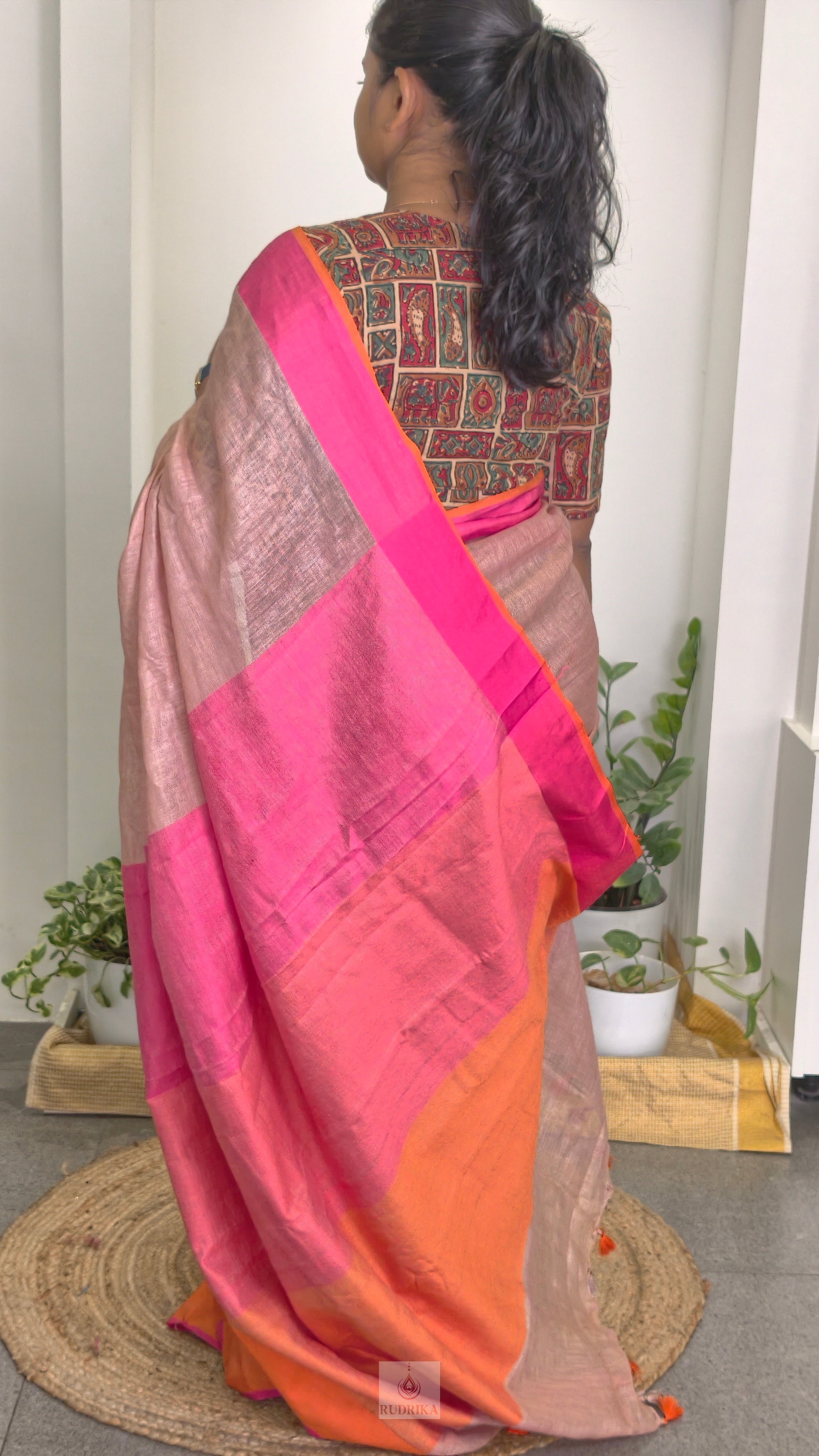Linen saree - peachy pink