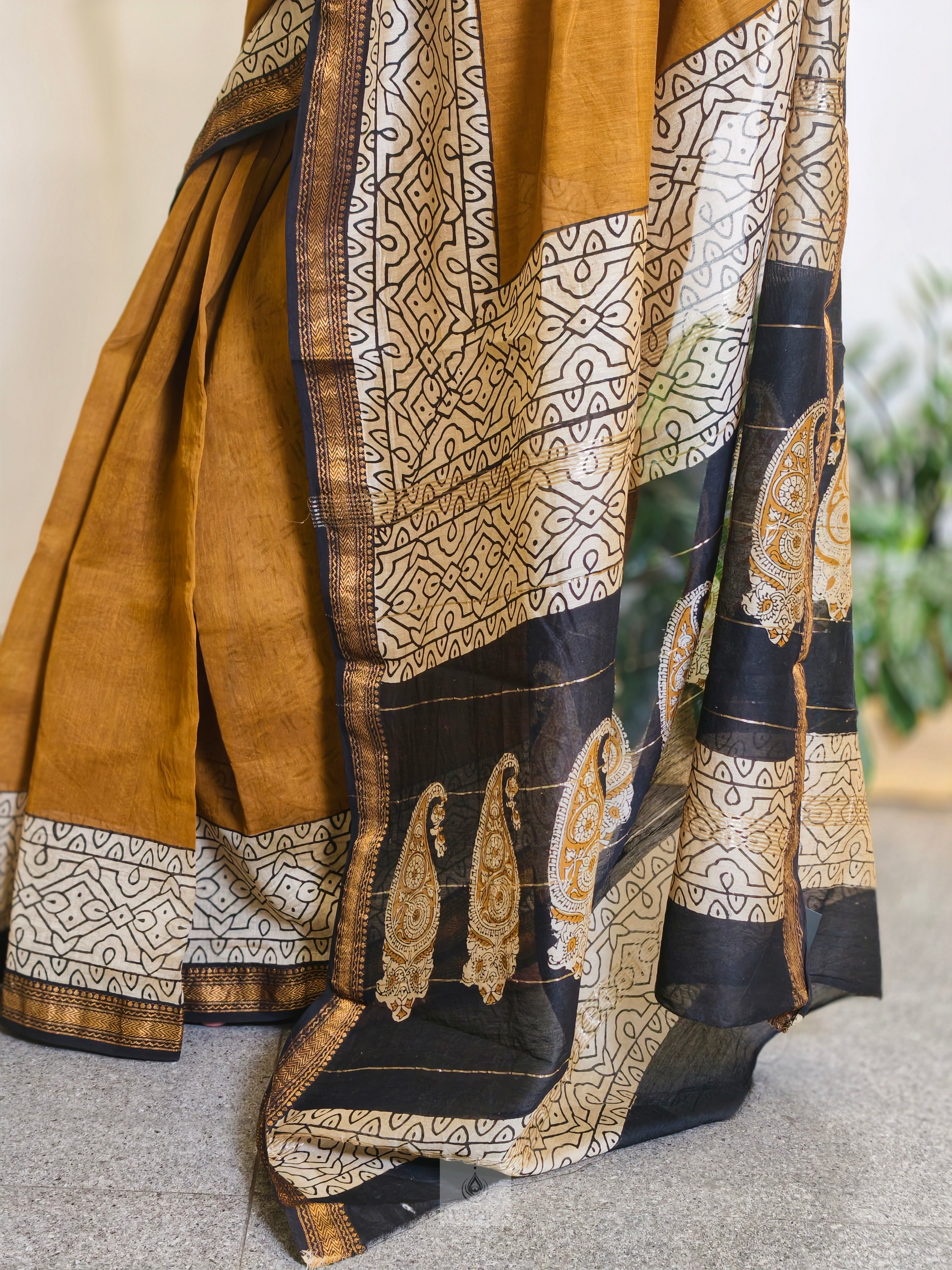 Maheshwari Silk Saree