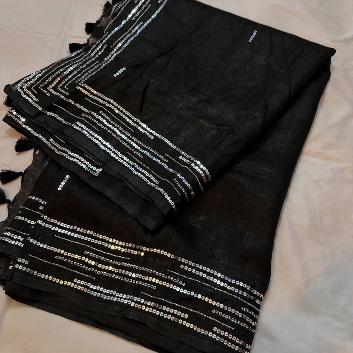 Linen with silver sequence