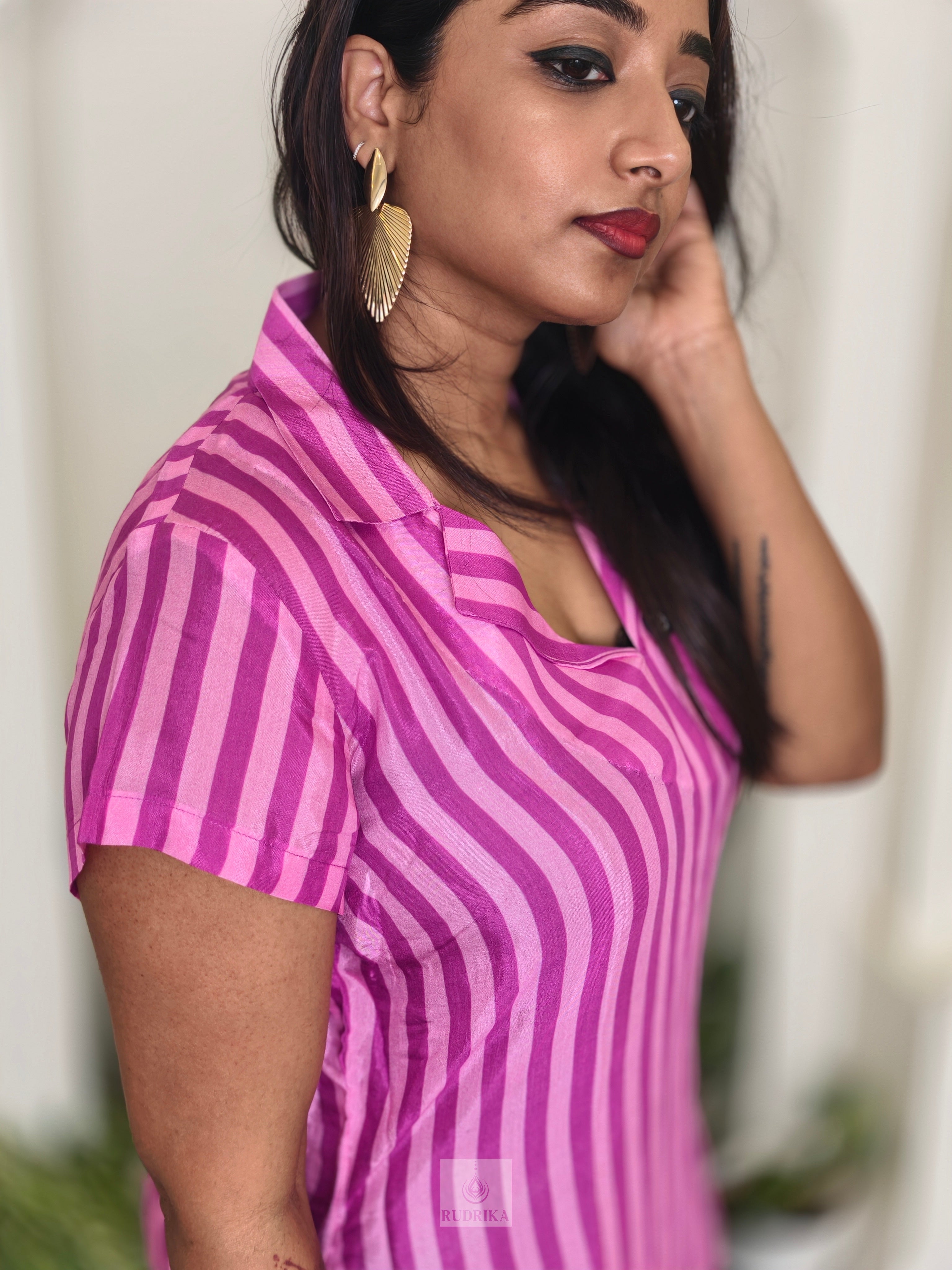 Maxi dress with collar - bubblegum pink