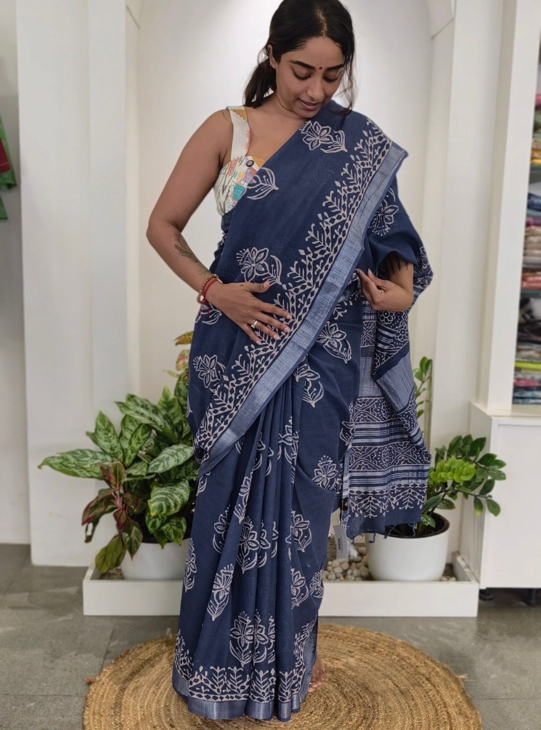 Linen saree - blue with white paisley pattern