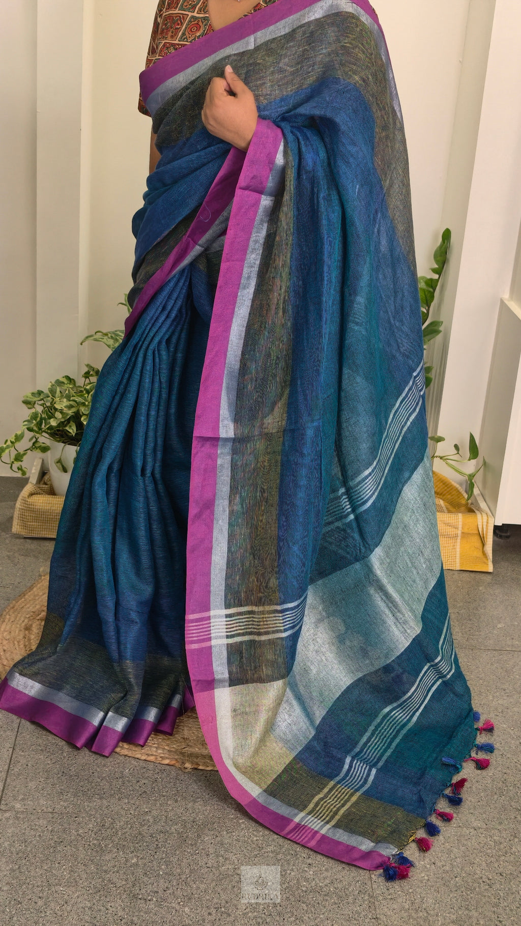 Linen saree - blue with pink border