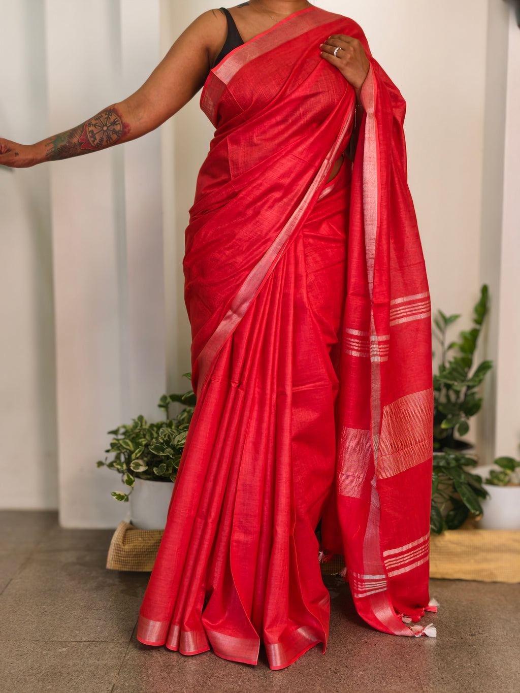 Linen Plain Saree