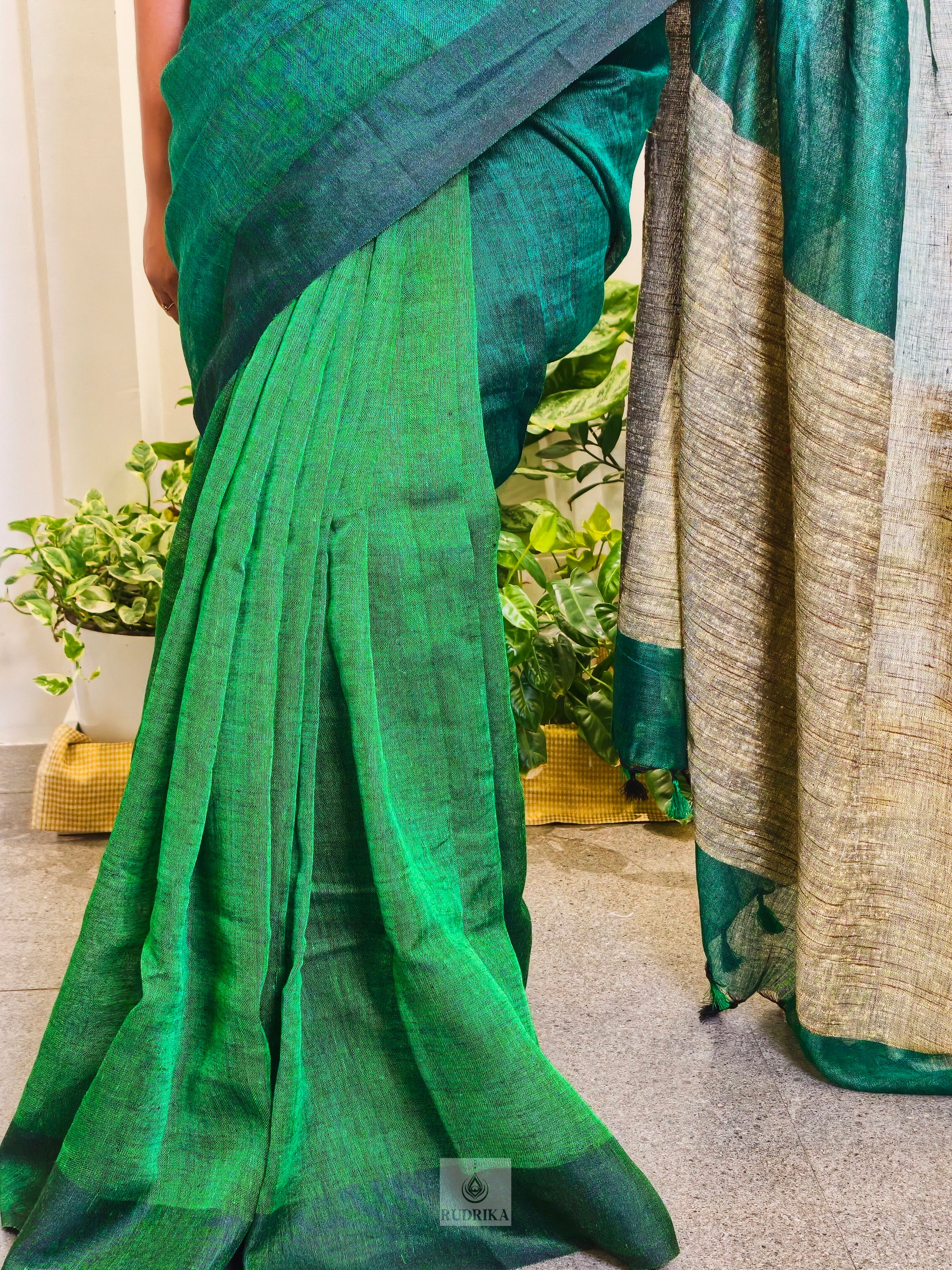 Dual tone linen by linen