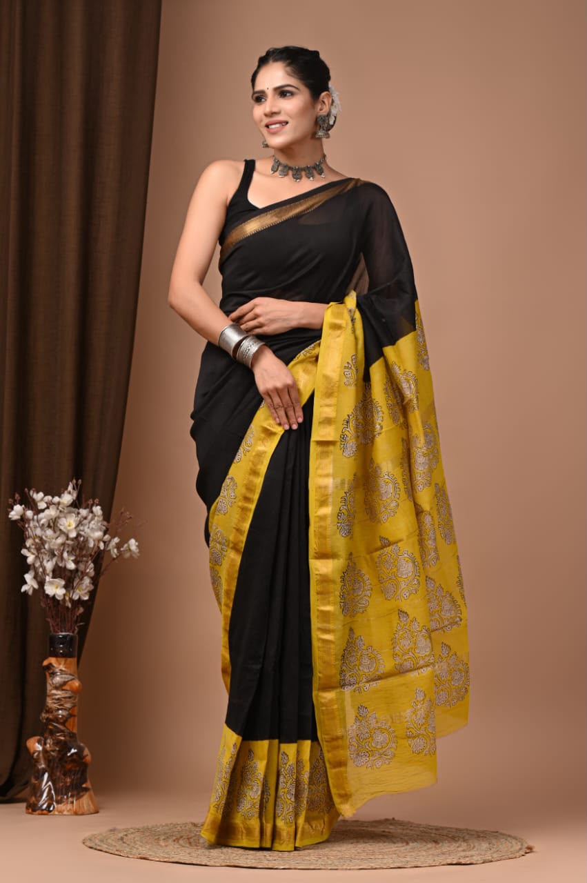 Maheshwari Silk Handloom Saree - Floral Butis